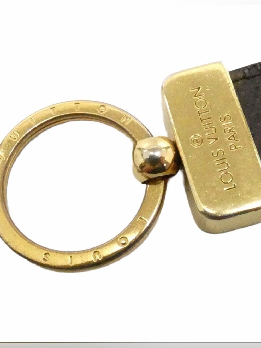 Louis Vuitton Dragonne Key Holder - Picture 6 of 7
